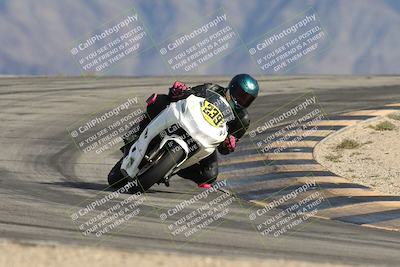 media/Nov-16-2025-Race Pace (Sun) [[8c5fa54630]]/Verified Riders/8-Turn 12 (120pm)/